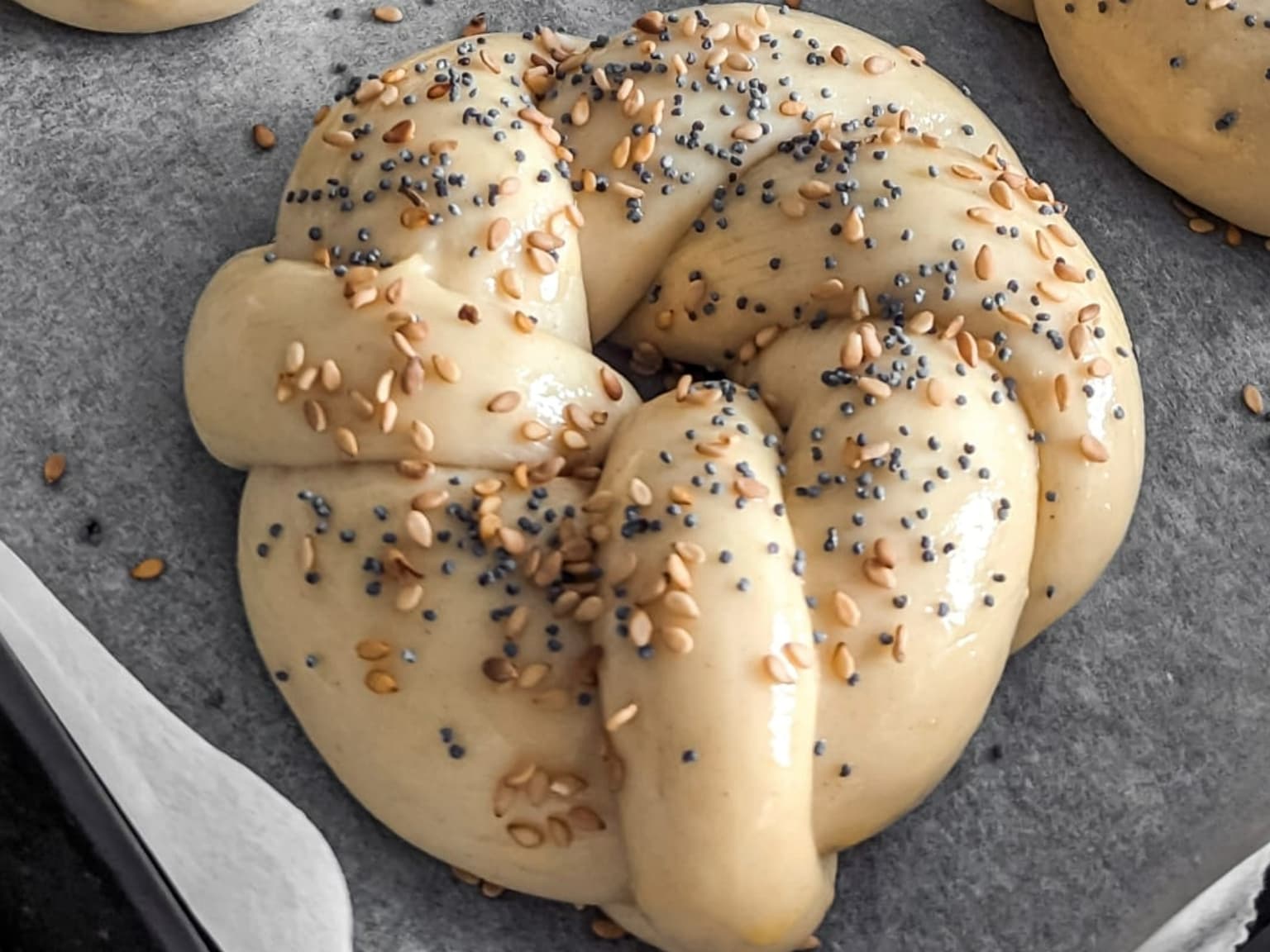 1 Challah Knot